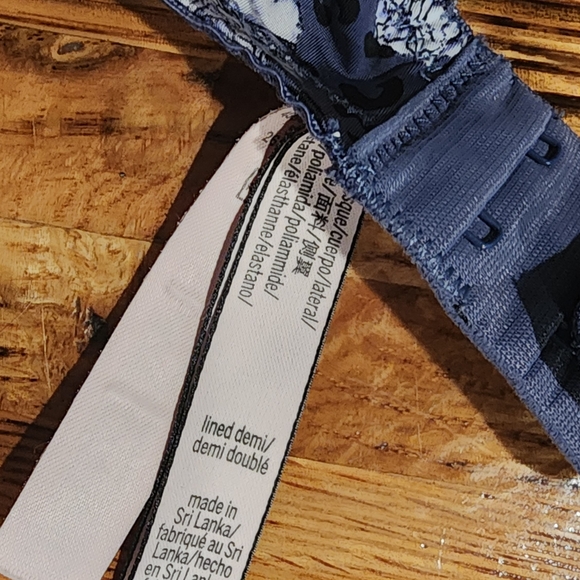 Stylish Women's Intimates Set - Blue, Red, Pink - Picture 14 of 14